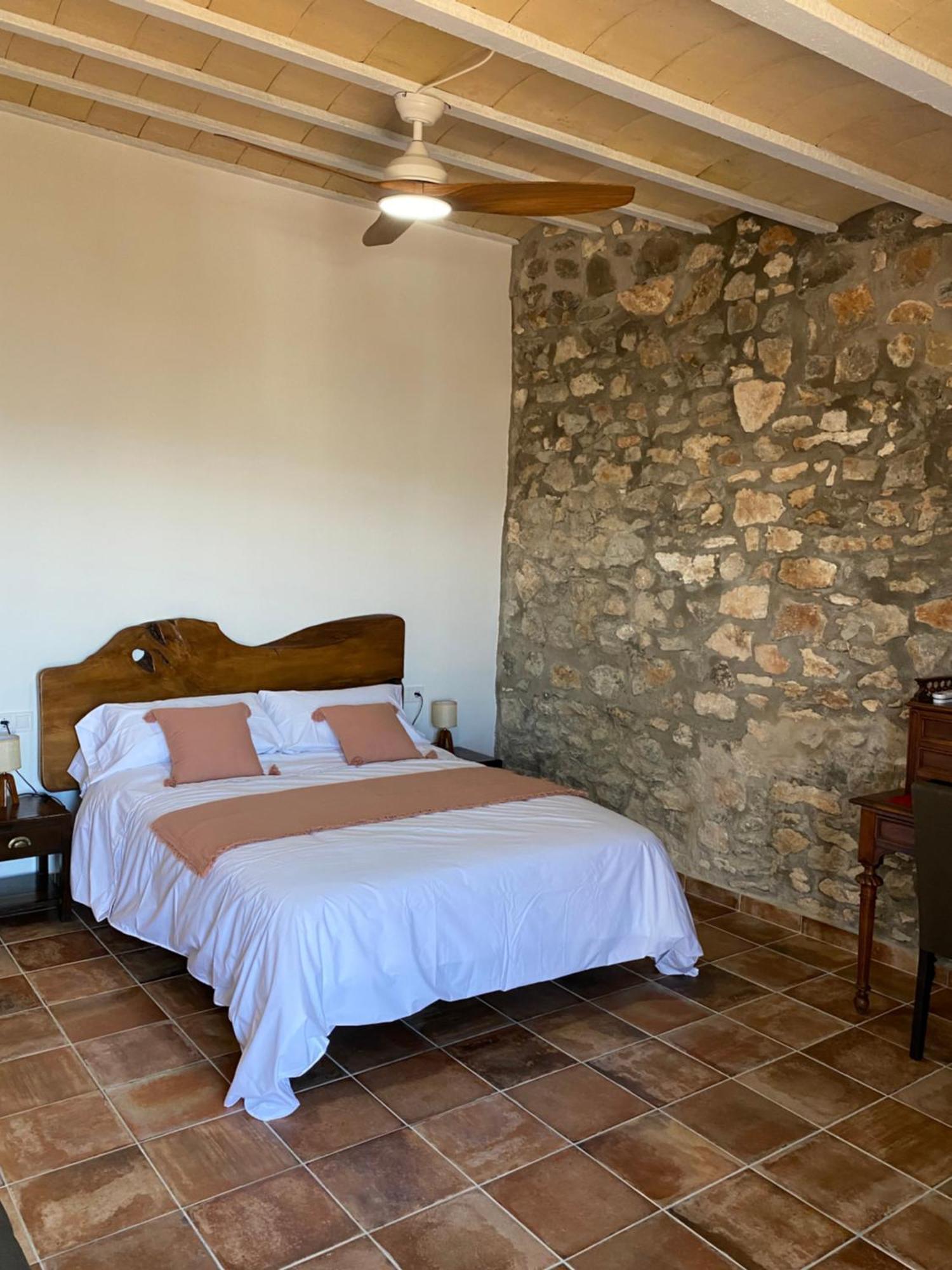 La Cueva De Miravet - Villa De Lujo En La Cima De La Montana Con Vistas Al Mar Cabanes  Exterior photo